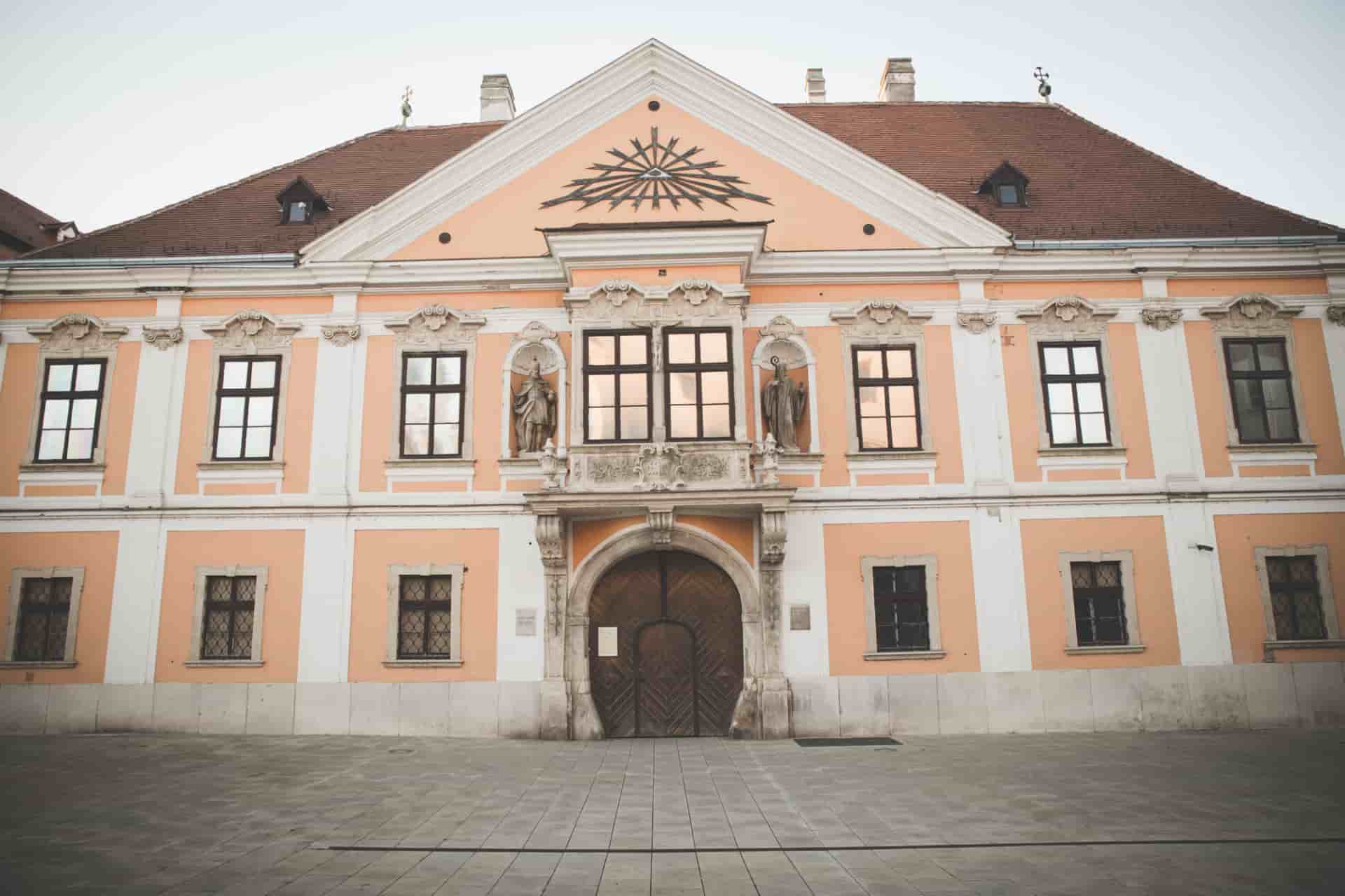 turizmus városlátogatás